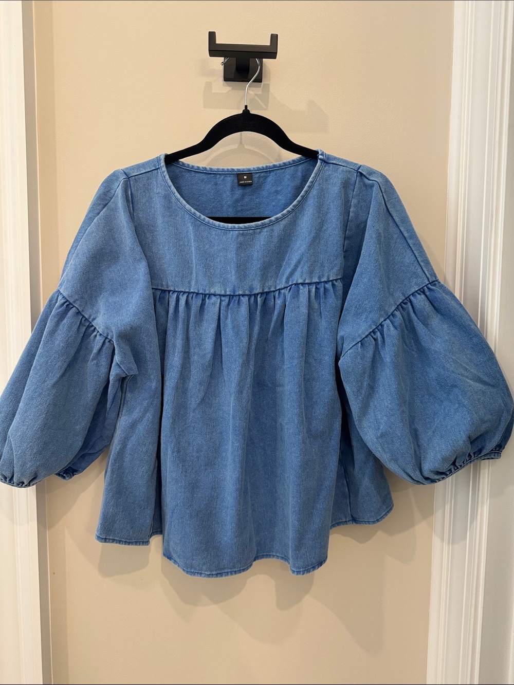 Women's Blue Denim Balloon-Sleeve Top